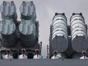 Çin donanmasından gövde gösterisi