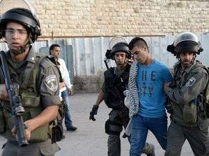 İsrail Polisi 21 Filistinliyi Gözaltına Aldı