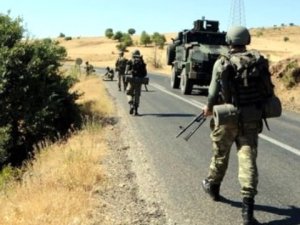 Lice'de Çatışma: 2'si Ağır 4 Asker Yaralı