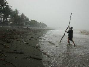 Filipinler'de Tayfun 19 Can Aldı