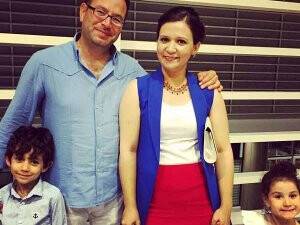 Karaca ailesi bir arada