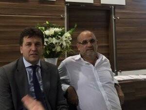 Mehmet Ali Başkan, İstanbul Satış Müdürü Önder Öğleni ile birlikte