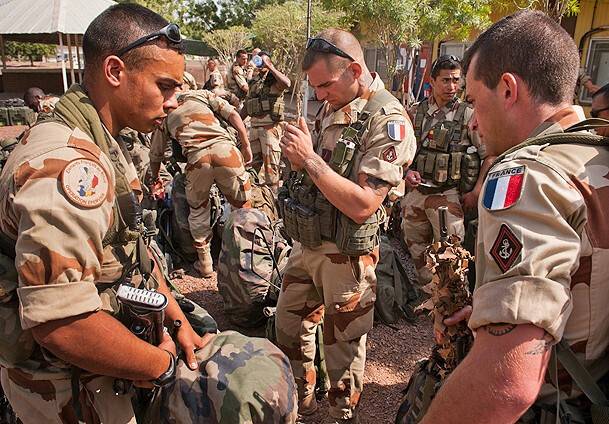 Fransız askeri Mali'de