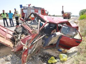 Bayram Tatili Yolunda Trafik Kazası: 5 Yaralı