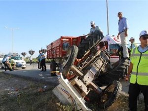 Karaman'da Traktör Devrildi: 1 Ölü, 1 Yaralı