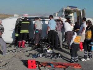 Bayram Ziyareti Yolunda Kaza: 4 Yaralı