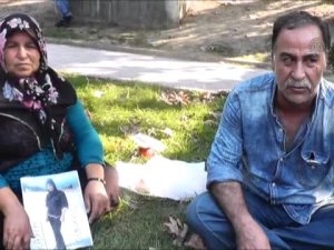 İznik'te 4 Gündür Kayıp Olan Kızlarını Arıyorlar
