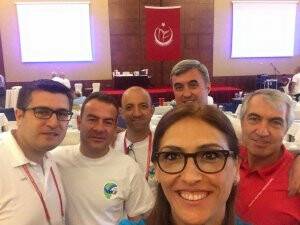 Voleybolcuların büyük mutluluğu