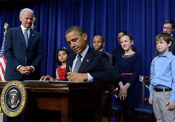 Obama'dan silah kontrolü konusunda adım