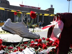 Ankara'da Katliam Yaşanan Meydanın İsmi 'Demokrasi Meydanı' Oldu
