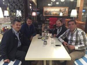 Sait Bağcı dostları ile Nadda Cafe’de