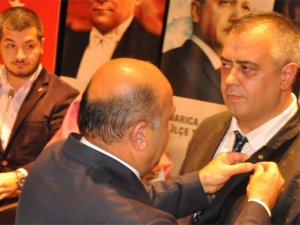 MHP'den istifa edip 150 kişiyle beraber AK Parti'den üye oldu