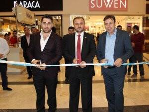 Halit Özel M1 Real AVM'de açıldı