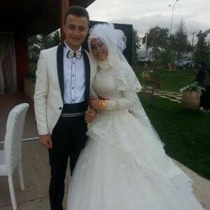 Nagihan Öz ile Onur Özen dünya evine girdi