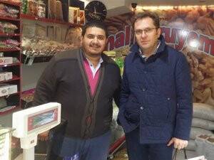 Şeref Kamışçıoğlu Ünal kuruyemiş’te