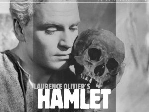 "Hamlet" İzleyiciyle Buluştu