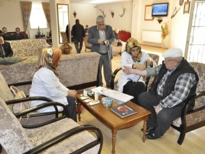 Karatay’da Emeklilere Sağlık Hizmeti