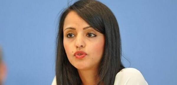 'Esed DAEŞ ile petrol ticareti yapıyor'