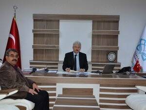 Tuncay Özkan, Mukadder Gürsoy’u ziyaret etmiş