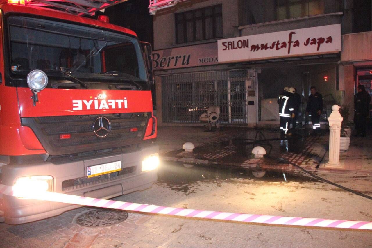 Konya’da kuaför salonunda yangın