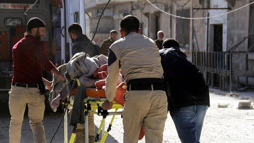 Rus savaş uçakları Halep'te sivilleri vurdu: 41 ölü