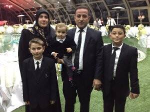 Rahmi Can ve Zeynep Can çifti evlatları ile hafta sonu tatilinde