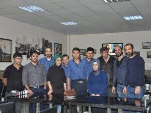 Köfteci İbrahim Usta’da yaş günü mutluluğu