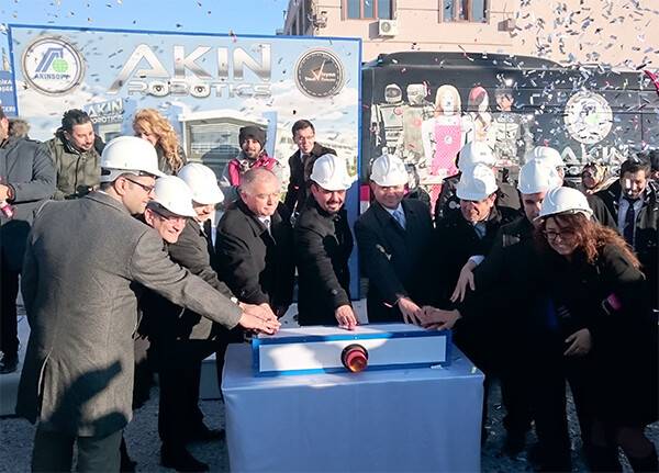 İnsansı Robot Fabrikasının Temeli Atıldı