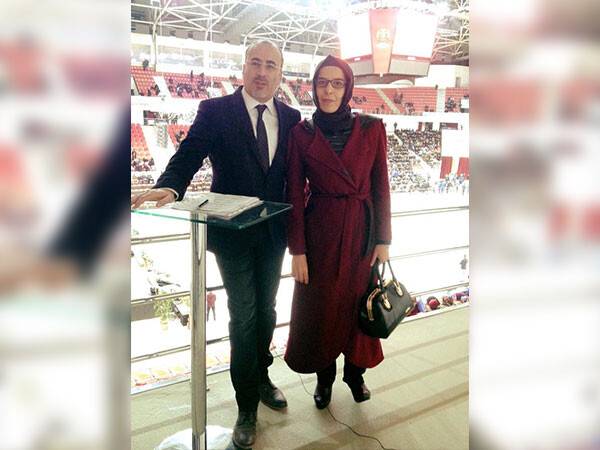 Kerem yeni yıla böyle mutlu girmiş