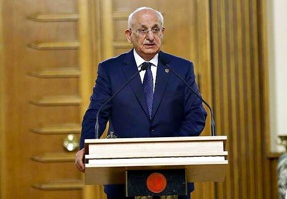 Yeni anayasa için Meclis'teki dört partiye mektup