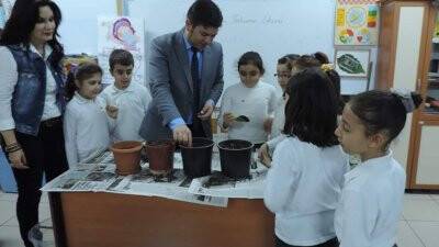 Meram Atatürk İlkokulu doğa sevgisi aşılıyor