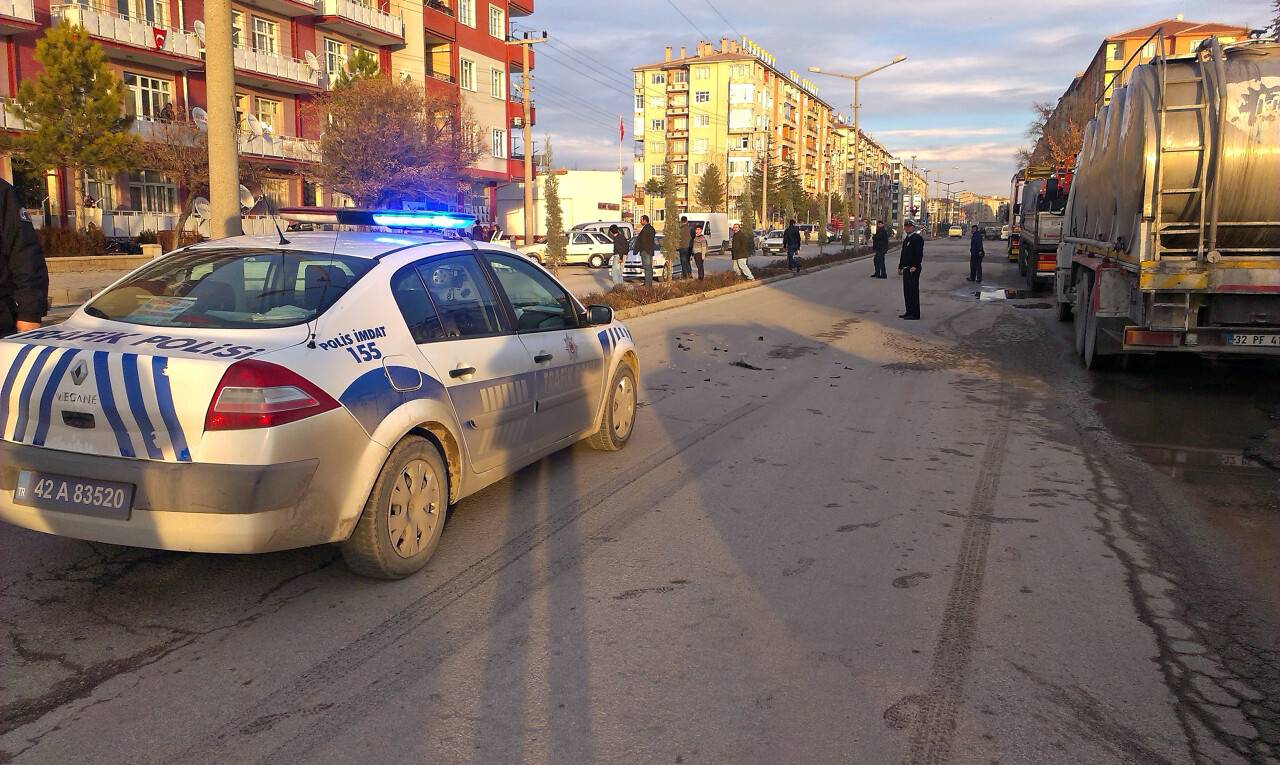Engelliye çarpan sürücü kaçtı