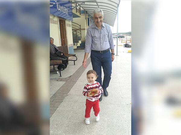 Karababa'nın Torun Sevdası