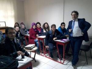 Erdal Bey öğrencileri ile