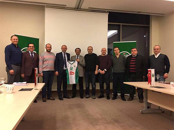 Konyaspor’da samimi toplantı