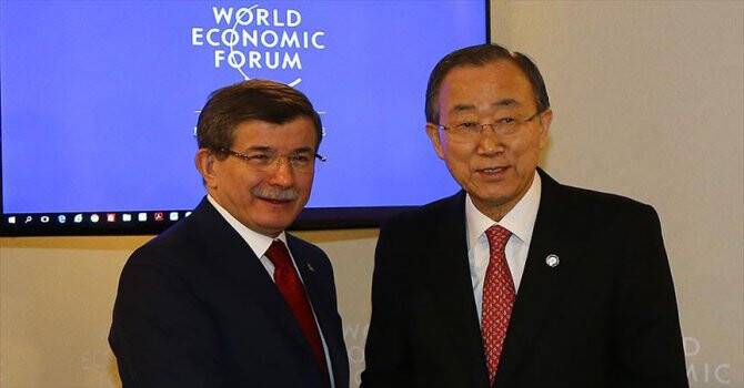 Davutoğlu'nun Davos'ta diplomasi trafiği yoğun