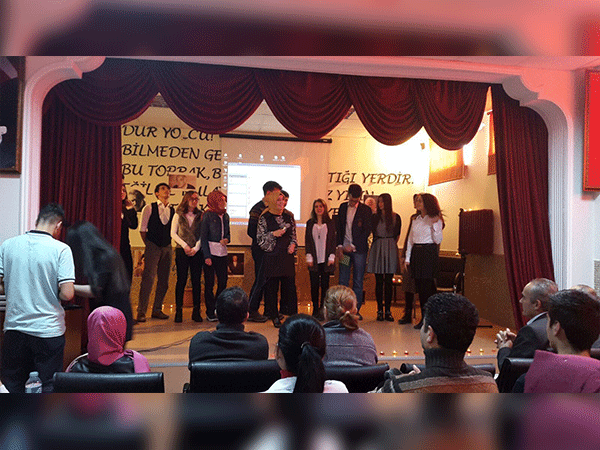 Mehmet Kurban’da muhteşem şiir dinletesi