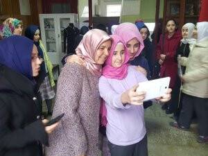 Vekil Erdoğan ile karne özçekimi