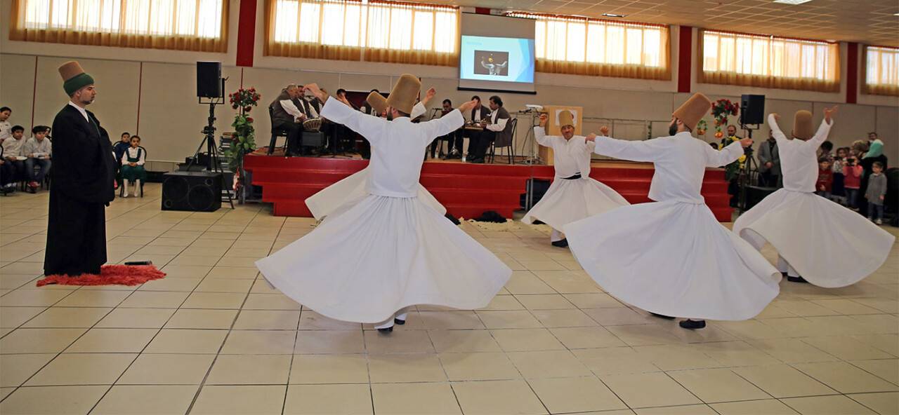 Sema gösterisi İtalya'daki Türkleri mest etti