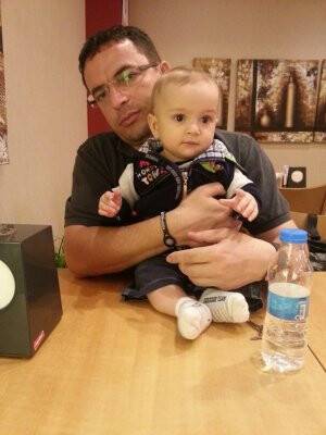 İbrahim Tunç Hoca yakışıklı oğlu ile