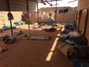 Ribat Sudan'da savaş mağduru yetimlere el uzattı
