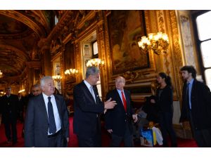 AB Bakanı ve Başmüzakereci Bozkır, Paris'te (1)