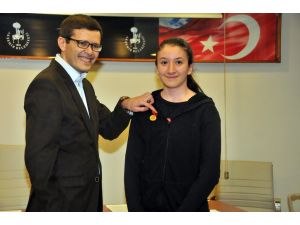 Akşehir Belediyesi başarılı öğrencileri ödüllendirdi