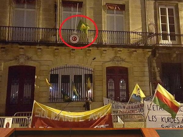 PKK'lılar elçiliğimize saldırdı