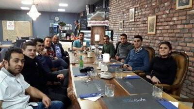 Varda Kosta Cafe’de mutluluk karesi
