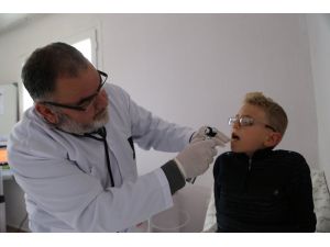 Suriyeli çocuklara sağlık taraması