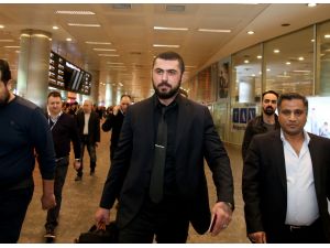 Rusya'daki davadan beraat eden Şıklaroğlu, Türkiye'ye geldi