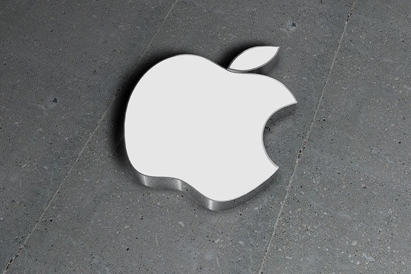 ABD, Apple'ın 'şifresini' zorlamaya devam ediyor
