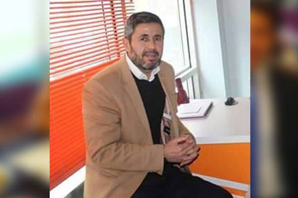 İbrahim Işık dostlarını ihmal etmiyor