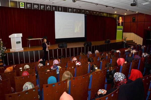Ereğli Belediyesi'nden "Tüp Bebek" konulu seminer
